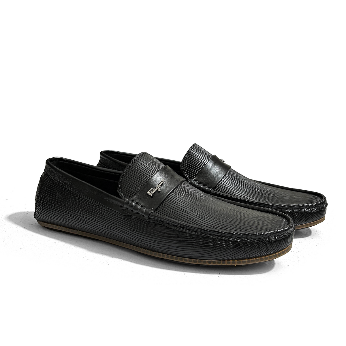 STRIPED BLACK LOAFERS
