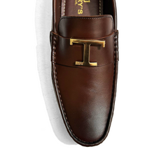 CLASSIC BROWN LOAFERS