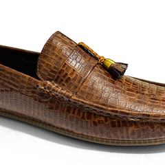TASSEL TEXTURED LOAFERS