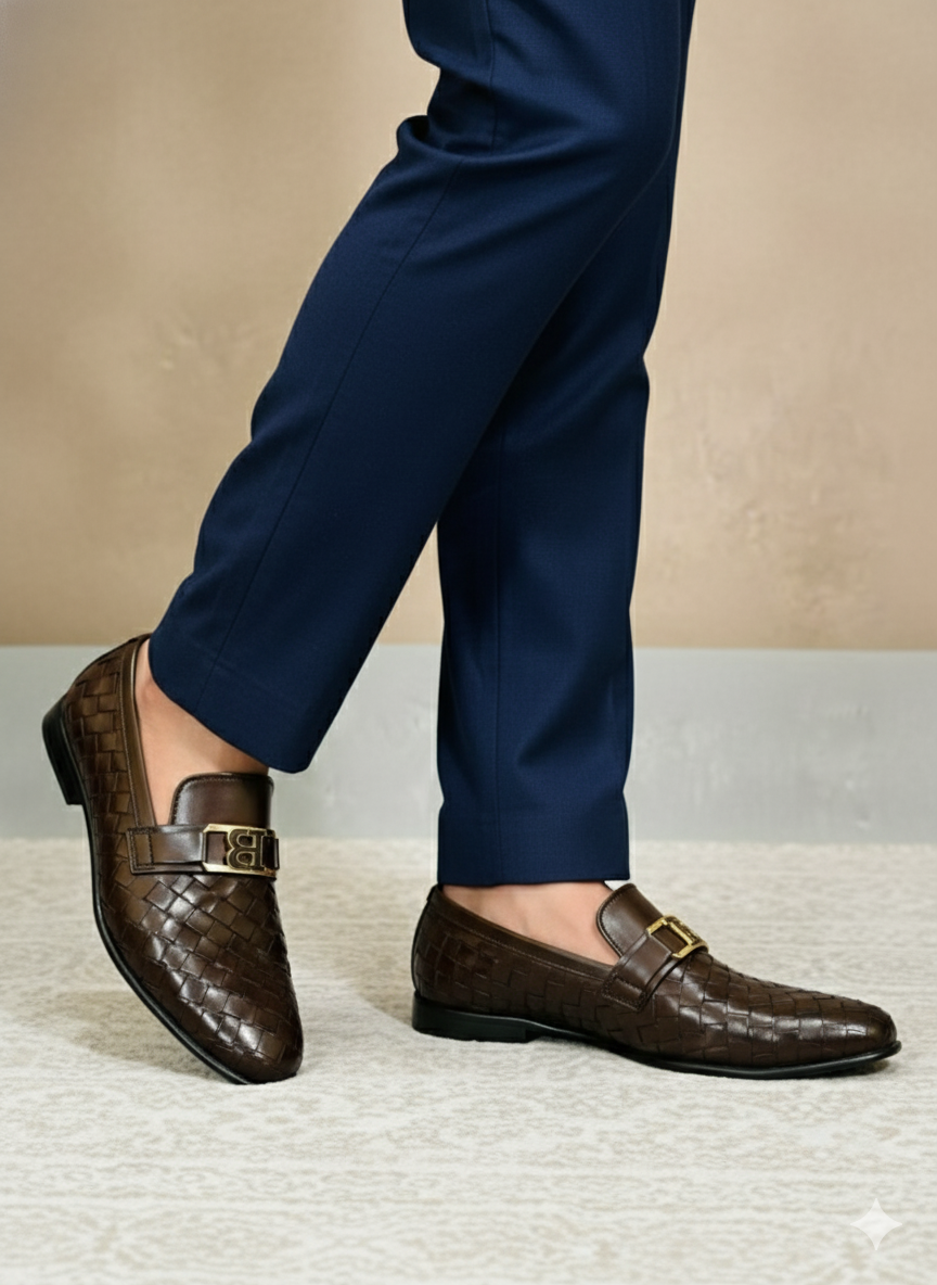 Premium-quality men’s formal double tonemade from genuine leather